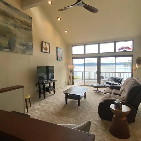 Villa Pnw Mcm 155Ft Private Waterfront Gem On Raft Island With Hot Tub